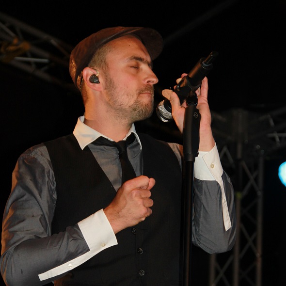 Interview mit Max Mutzke beim 'Bingen swingt'- Festival